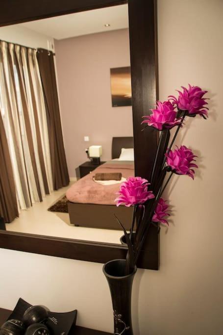 Sunny 2 Bedroom, 2 Bathrooms, Seaside Apt. سليمة المظهر الخارجي الصورة