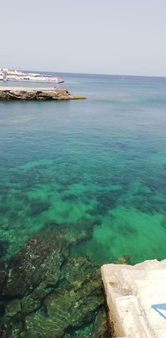 Sunny 2 Bedroom, 2 Bathrooms, Seaside Apt. سليمة المظهر الخارجي الصورة